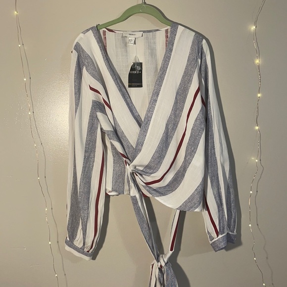 Stylish Cute Forever 21 Shirt - Picture 1 of 5
